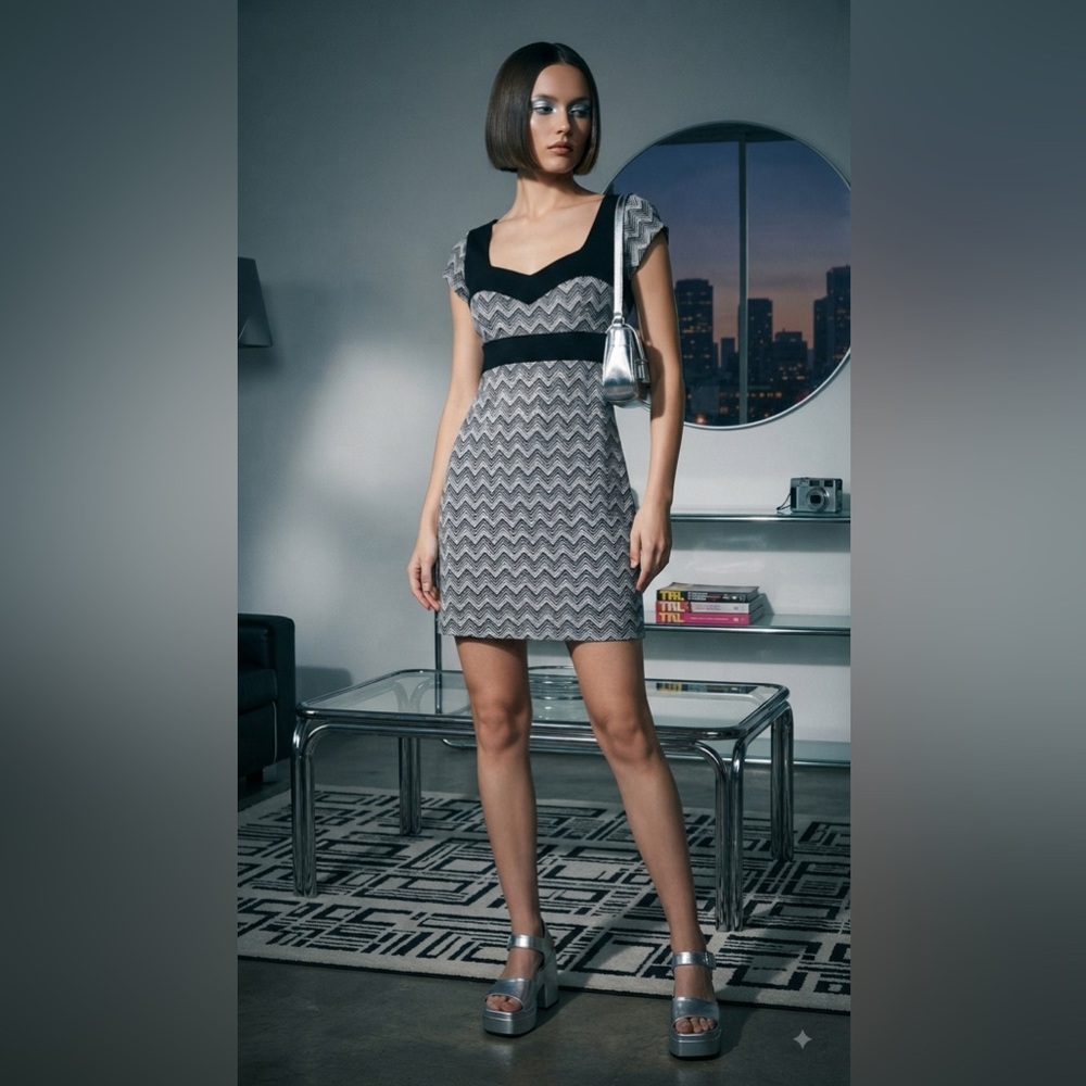 Costa Blanca | y2k black and white cotton short sleeve dress | size xl